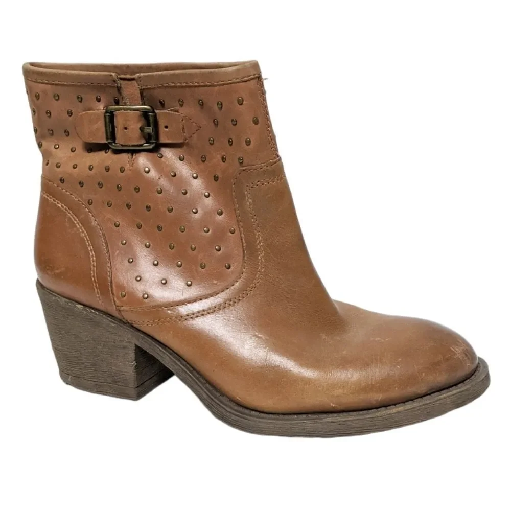 LUCKY BRAND Butler Leather Studded Ankle Boots 8.5